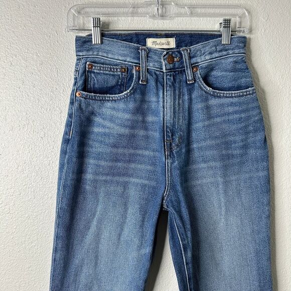 Madewell The Mom Jean Downey Wash Distressed High Rise Ankle Womens 26 - Picture 3 of 10